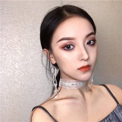 与英雄同在游戏下载